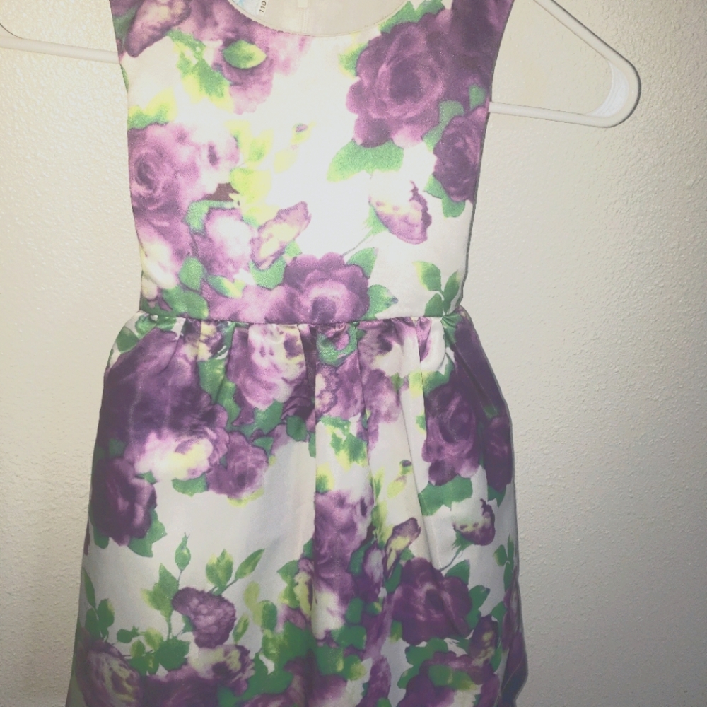 Floral Dress‎